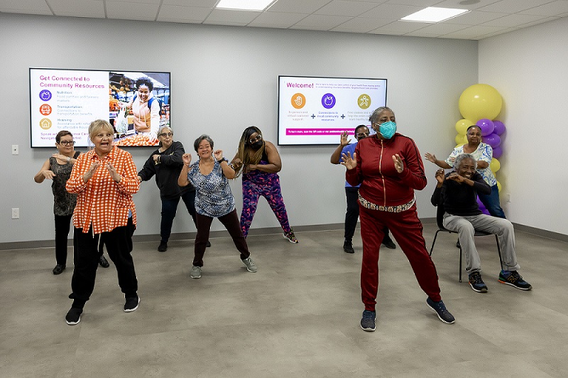 EmblemHealth members participate in a fitness class at Southern Blvd. Neighborhood Care location.